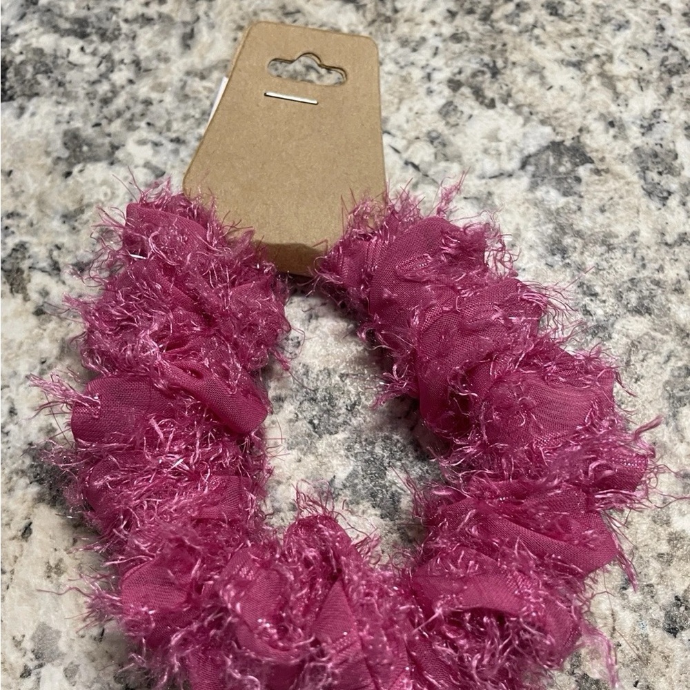 Multicolor Metallic Scrunchie - Picture 8 of 12